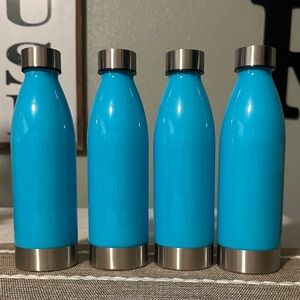 New- Set of (4) 22oz Turquoise Water Bottles